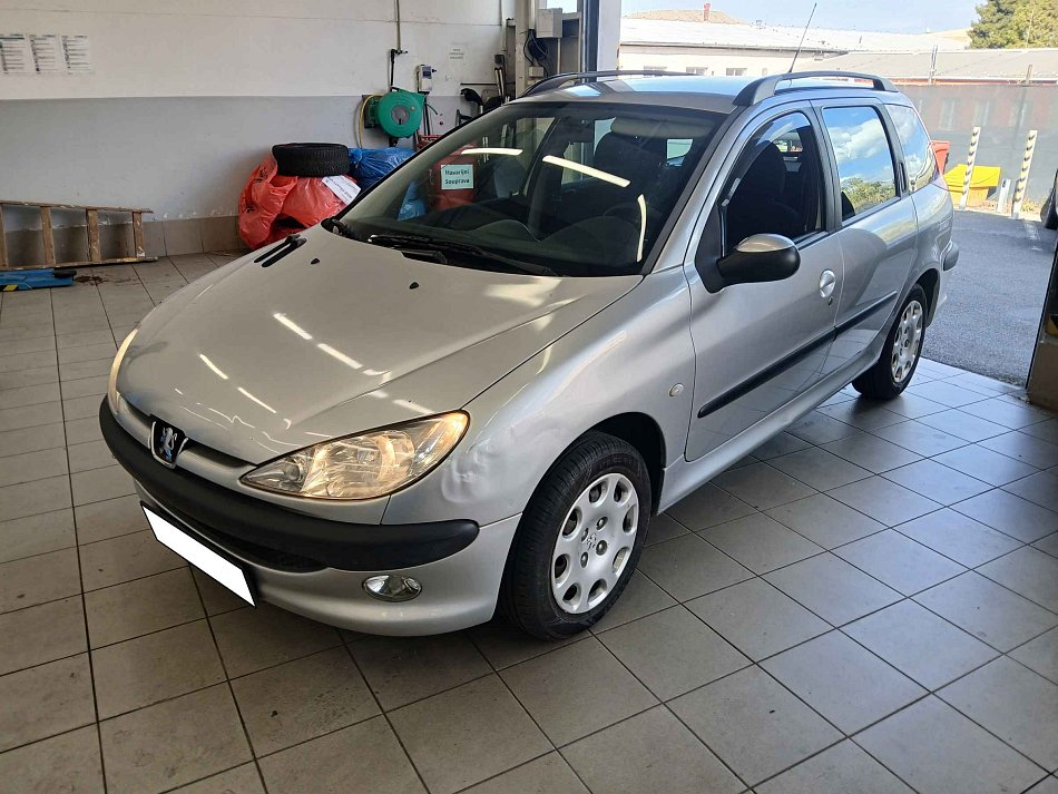 Peugeot 206 1.4 i 