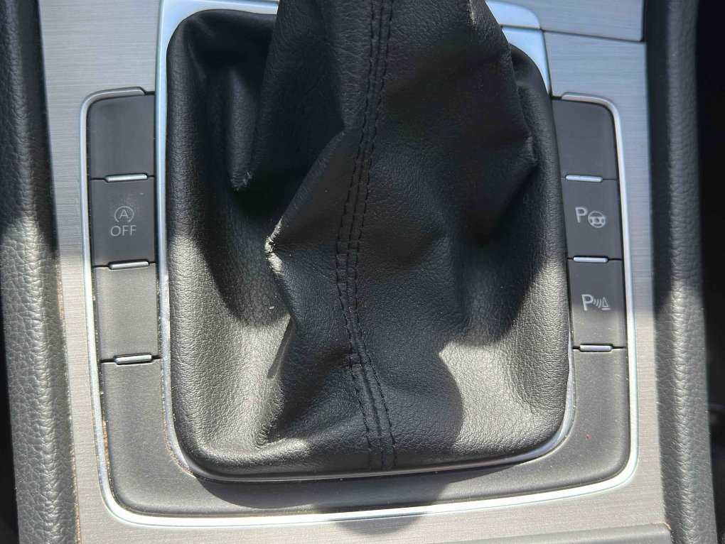 Volkswagen Golf 1.6TDI 