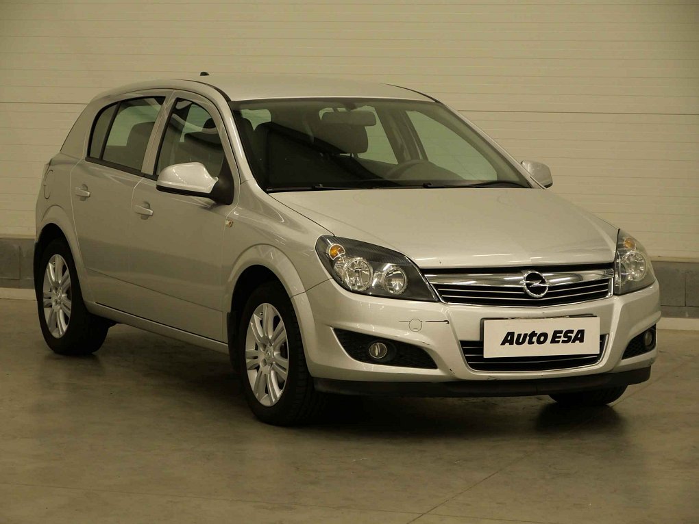 Opel Astra 1.6i 