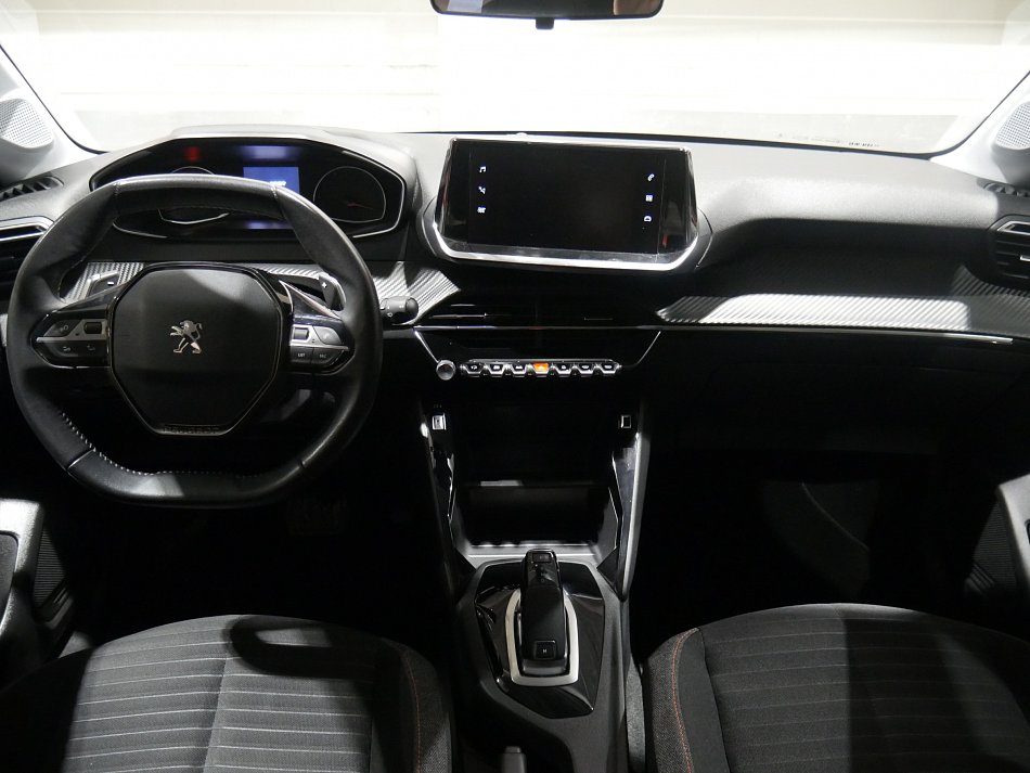 Peugeot 208 1.2PT Business