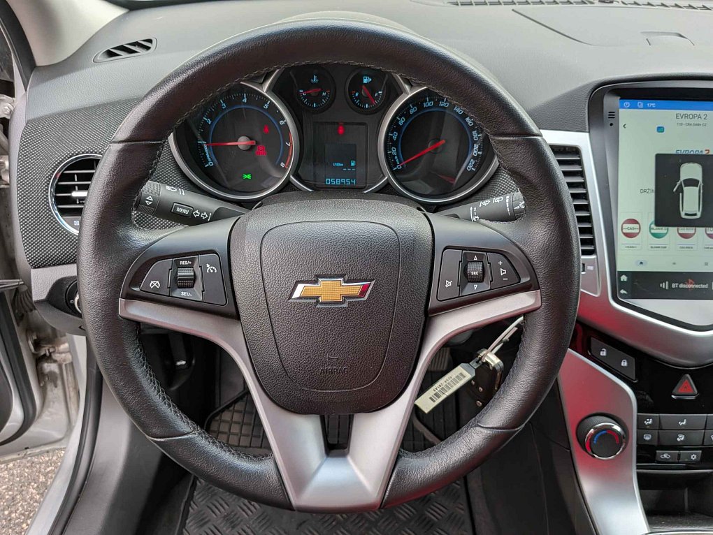 Chevrolet Cruze 1.6i 