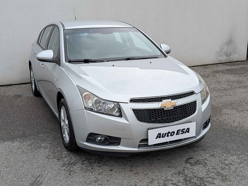 Chevrolet Cruze 1.6i 