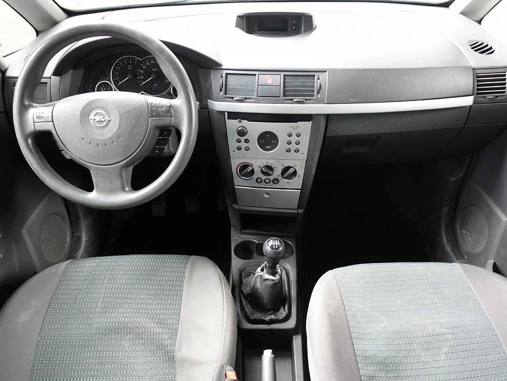 Opel Meriva 1.6i 