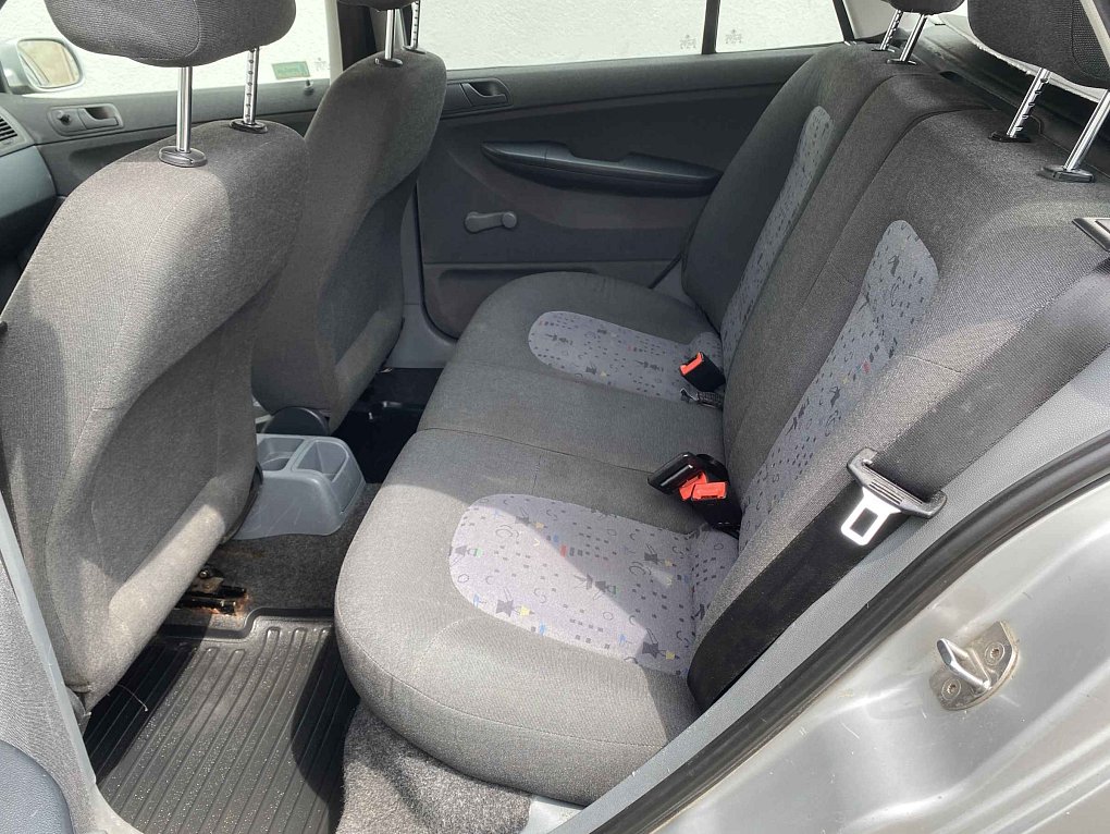 Škoda Fabia I 1.2 12V 