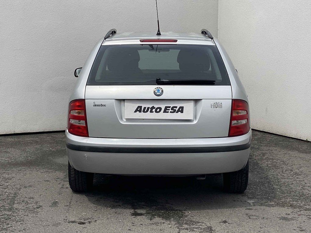 Škoda Fabia I 1.2 12V 