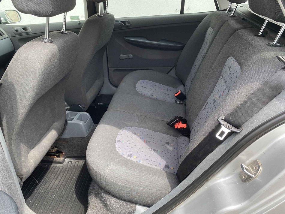 Škoda Fabia I 1.2 12V 