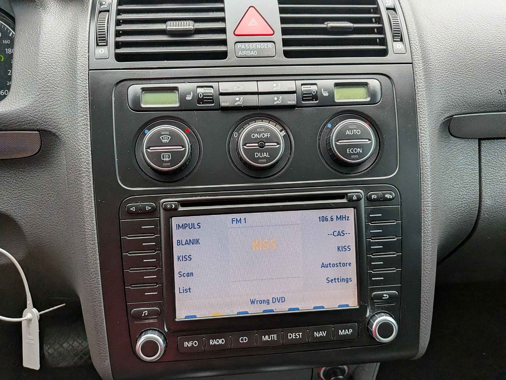 Volkswagen Touran 2.0TDi 
