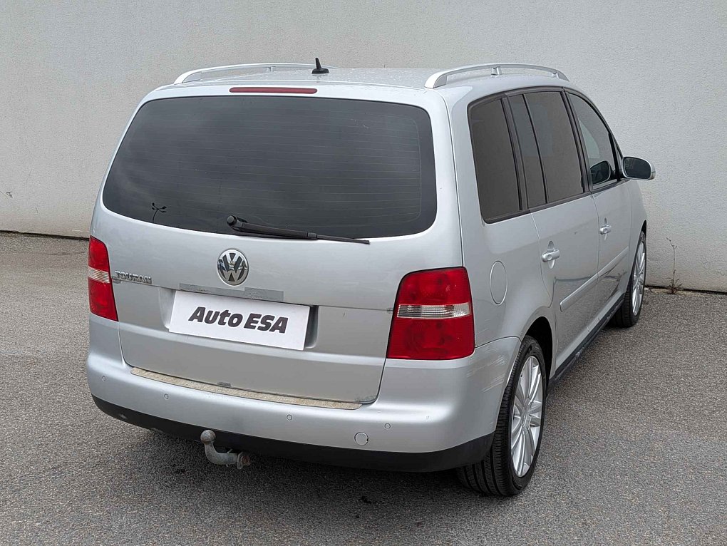 Volkswagen Touran 2.0TDi 