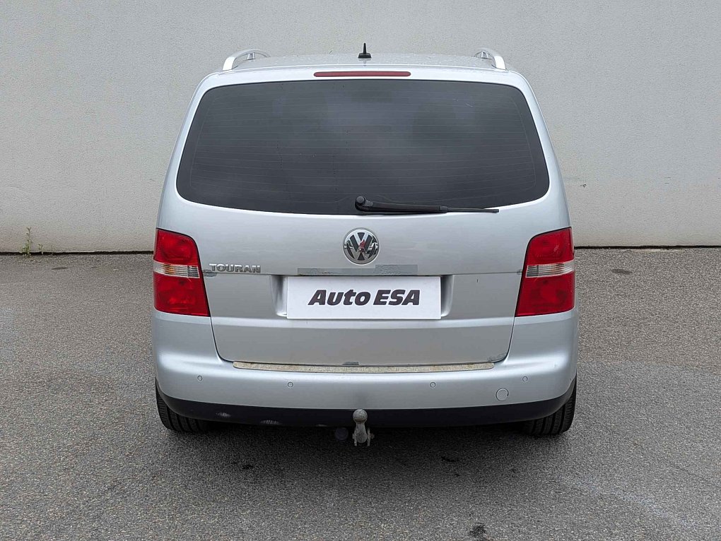 Volkswagen Touran 2.0TDi 