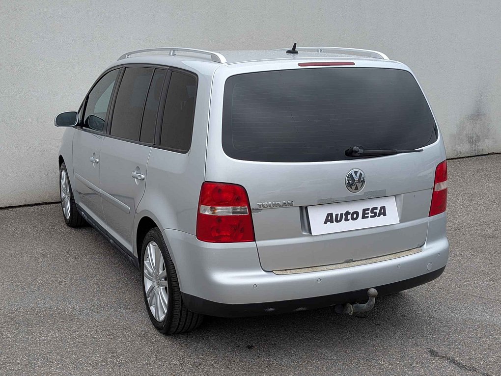 Volkswagen Touran 2.0TDi 