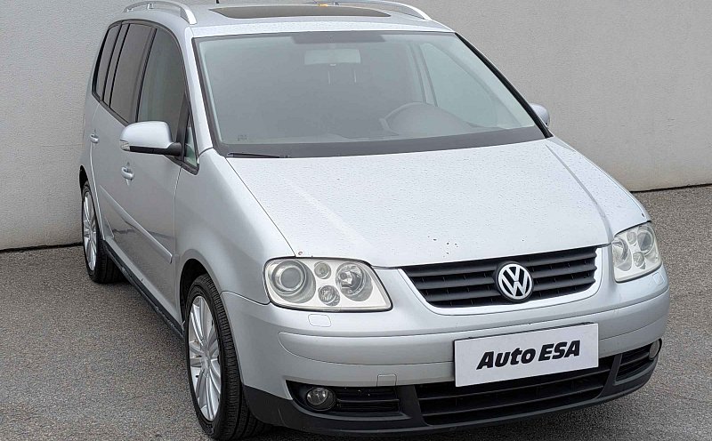Volkswagen Touran 2.0TDi 