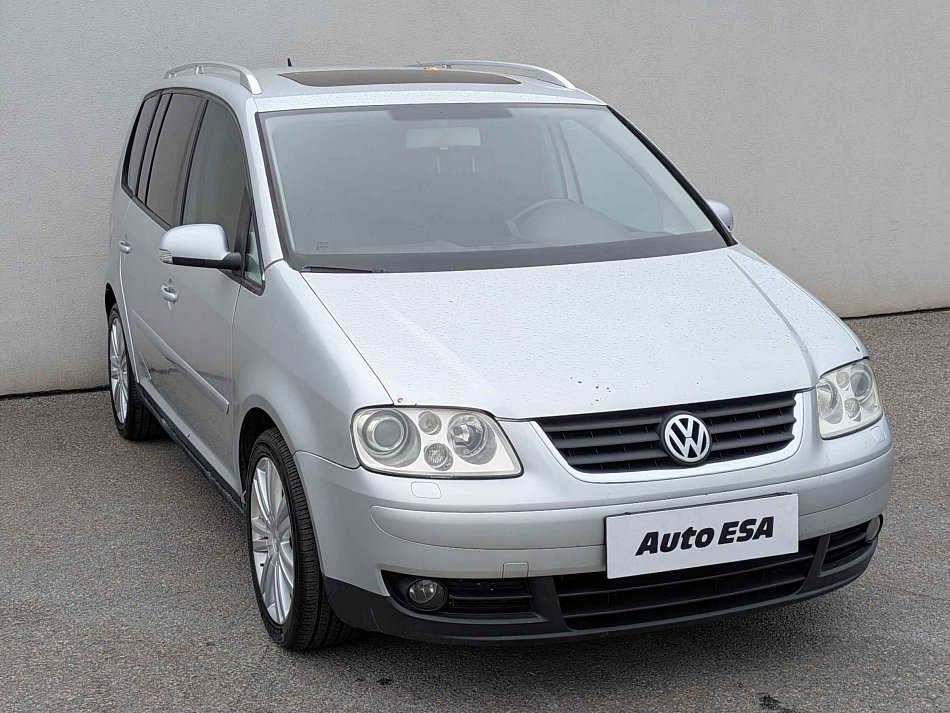 Volkswagen Touran 2.0TDi 