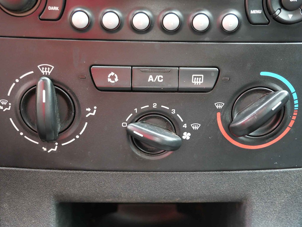 Citroën C4 1.6i 