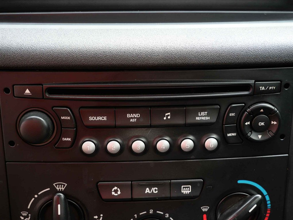 Citroën C4 1.6i 