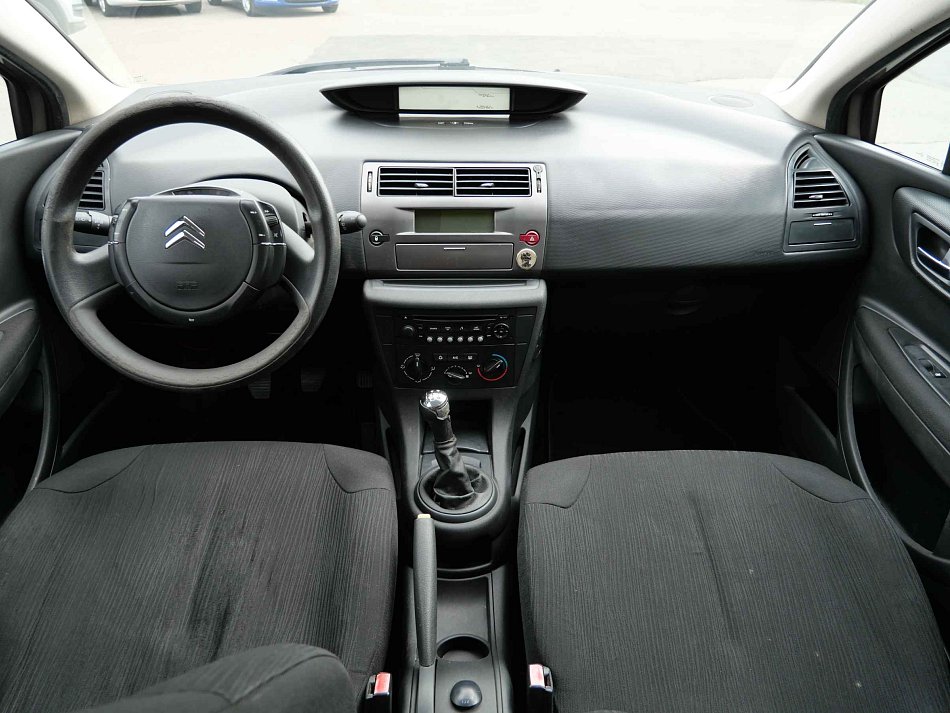 Citroën C4 1.6i 