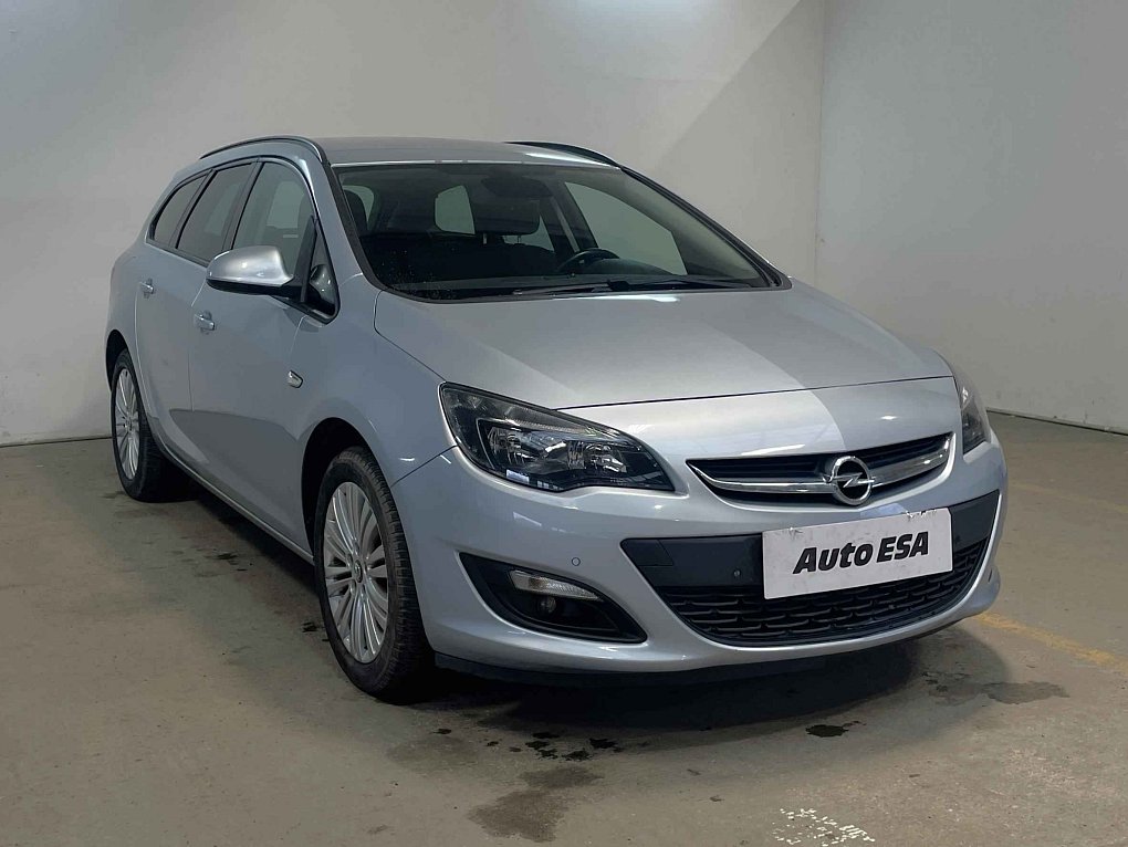 Opel Astra 1.6 CDTi 