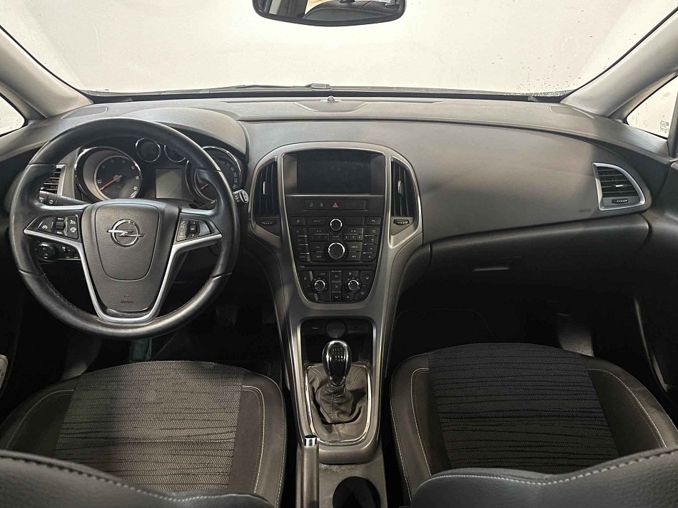 Opel Astra 1.6 CDTi 
