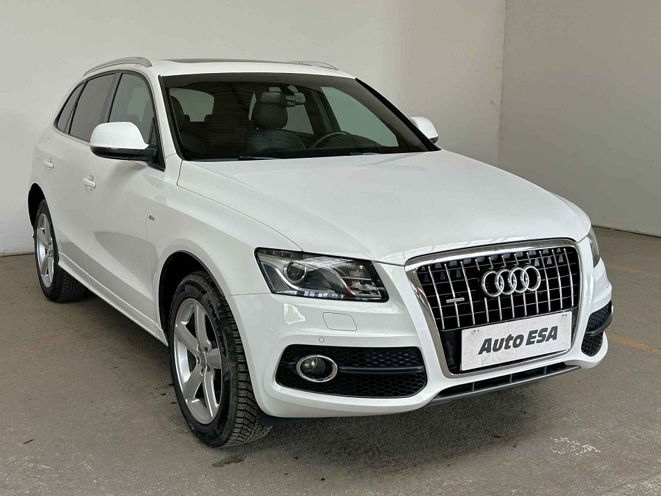 Audi Q5 3.0 TDi S-line Quattro