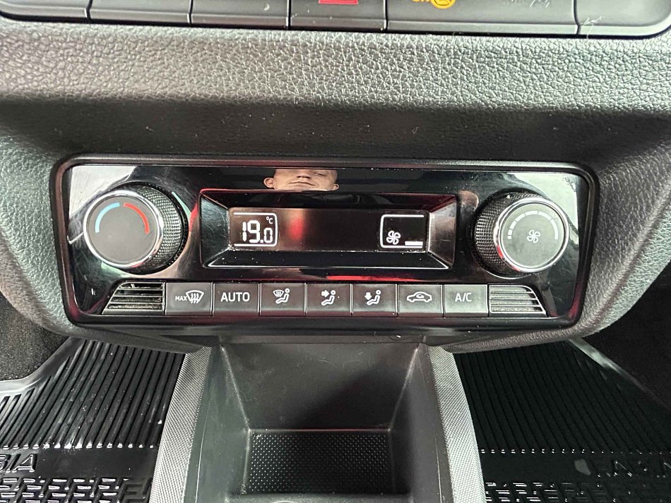 Škoda Fabia III 1.0 TSI Monte Carlo