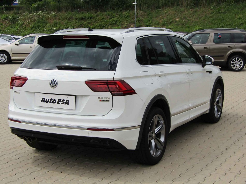 Volkswagen Tiguan 2.0 TDi R-Line 4X4