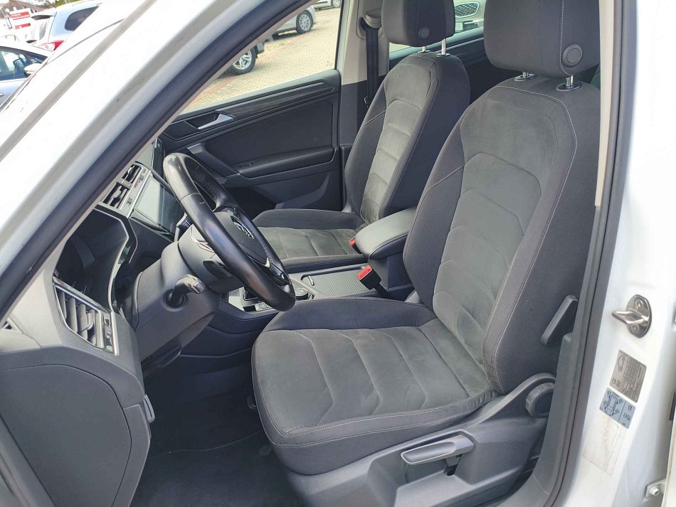 Volkswagen Tiguan 2.0 TDi R-Line 4X4