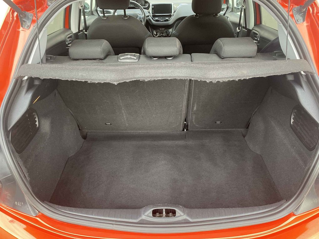 Peugeot 208 1.2 PT Style
