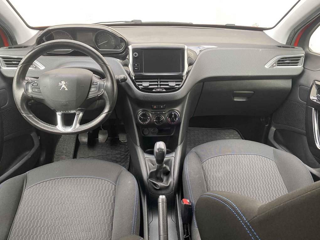 Peugeot 208 1.2 PT Style
