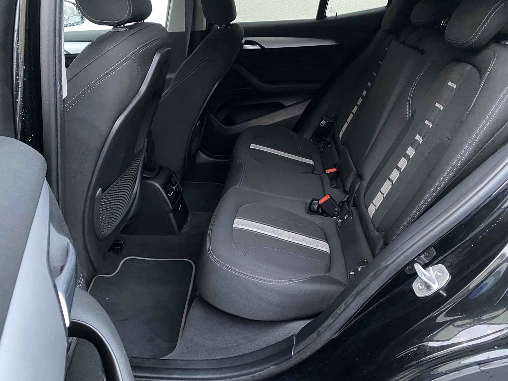 BMW X2 1.5T  sDrive18i