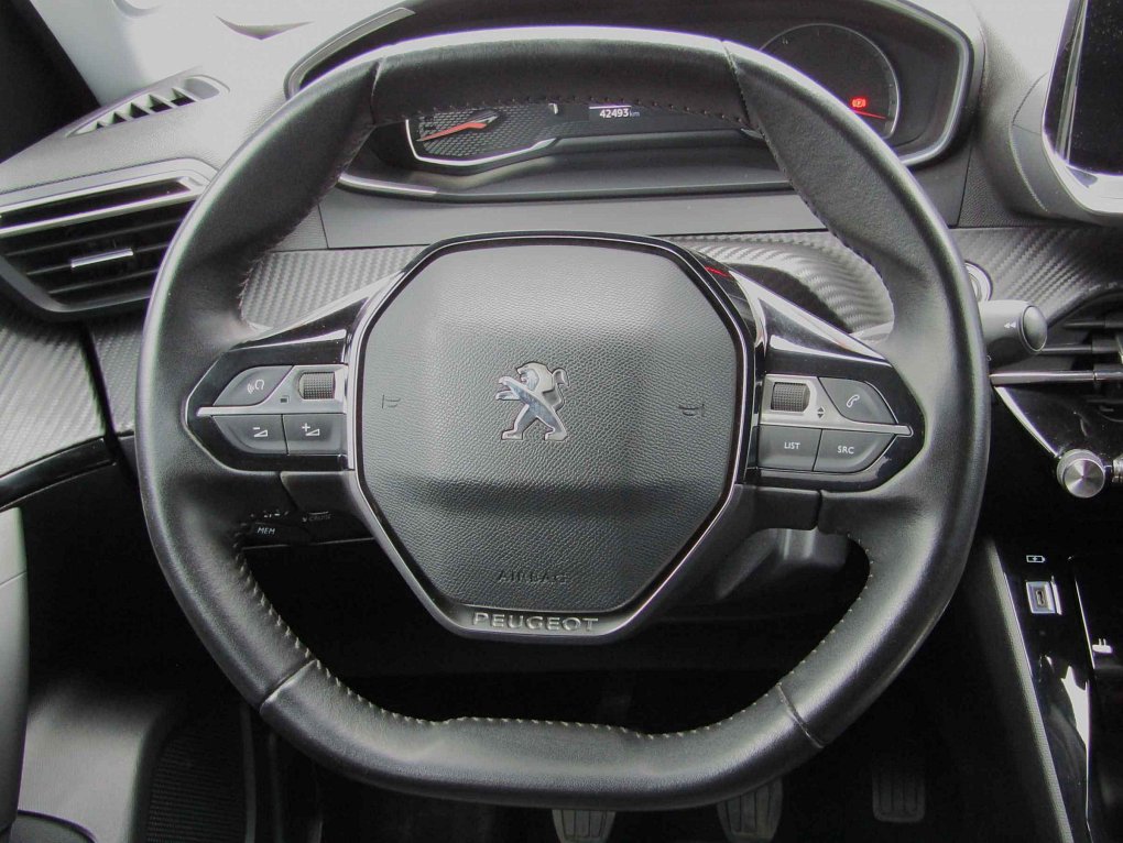 Peugeot 2008 1.2PT Allure