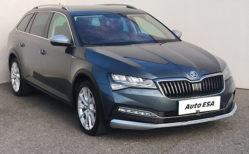 Škoda Superb III 2.0TDi Scout