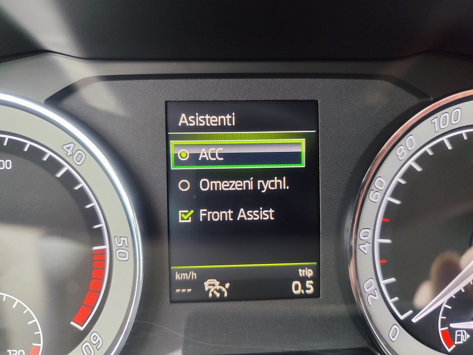 Škoda Superb III 2.0TDi Scout