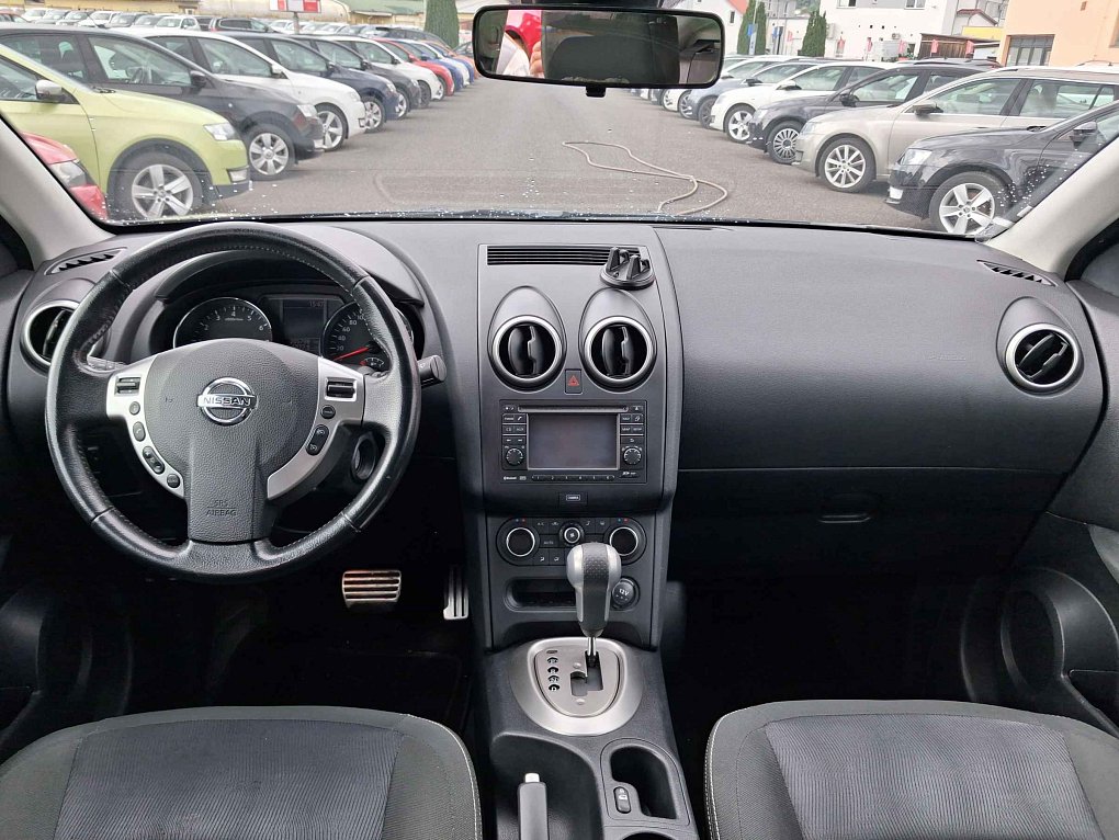 Nissan Qashqai 2.0 16V 