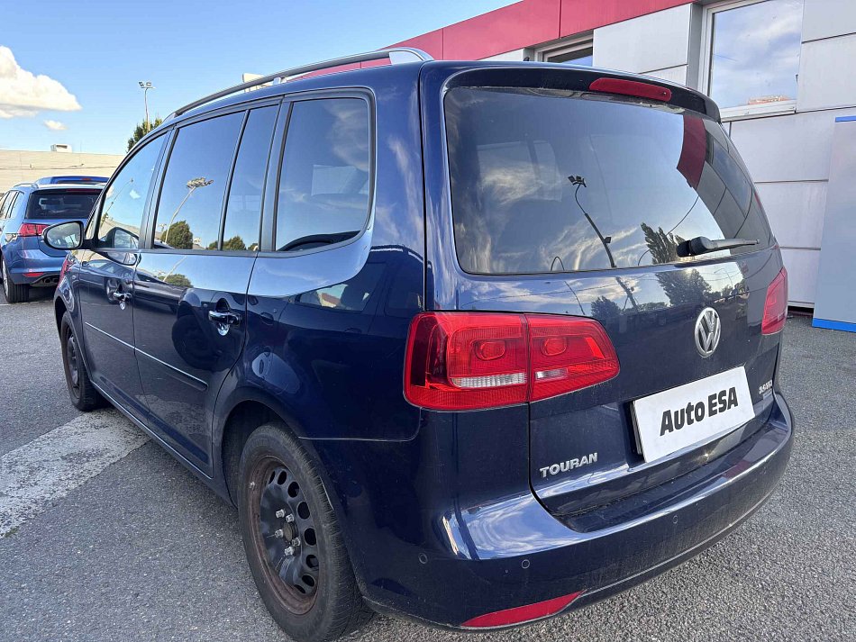 Volkswagen Touran 2.0TDi 