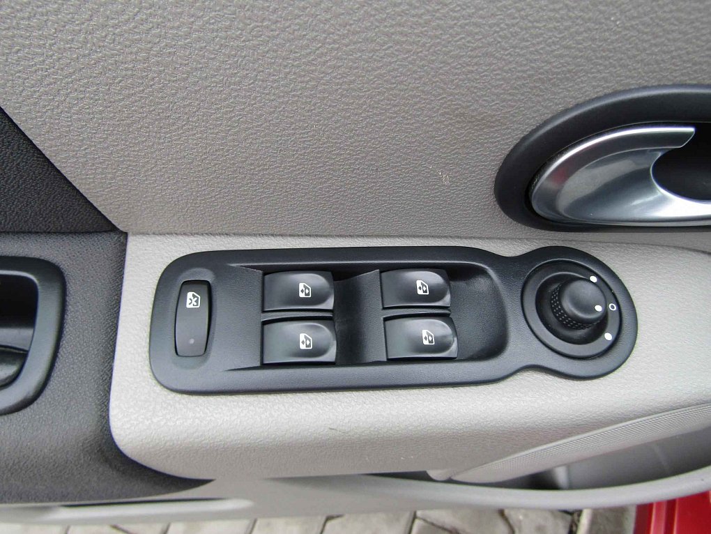 Renault Modus 1.6i 