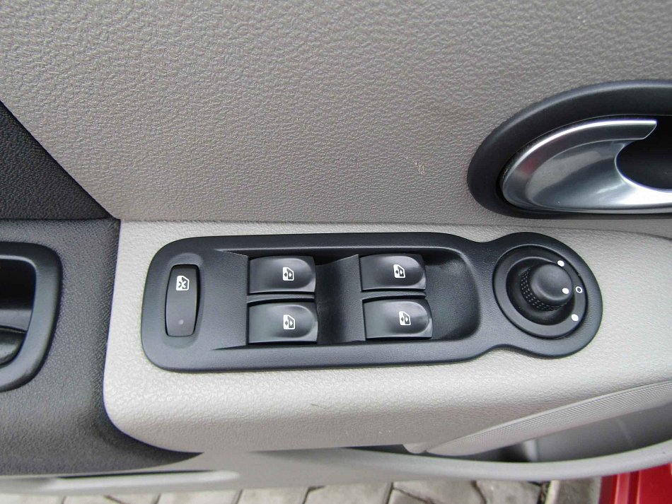Renault Modus 1.6i 