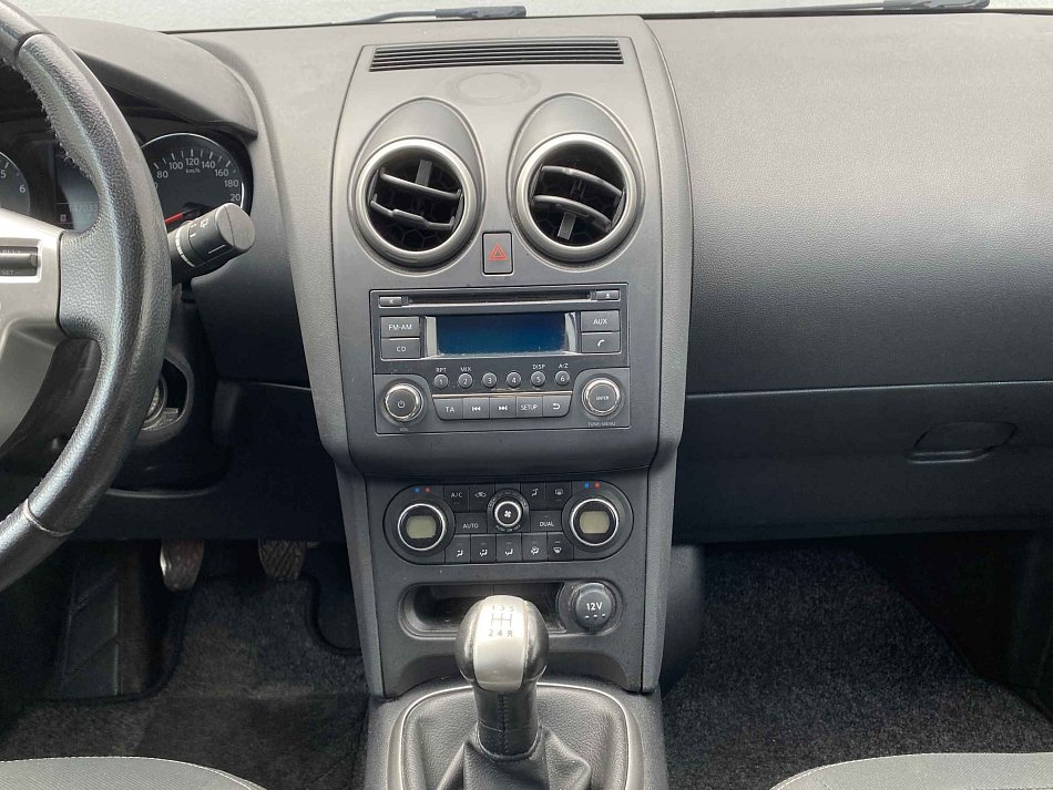 Nissan Qashqai 1.6i Acenta 4x2