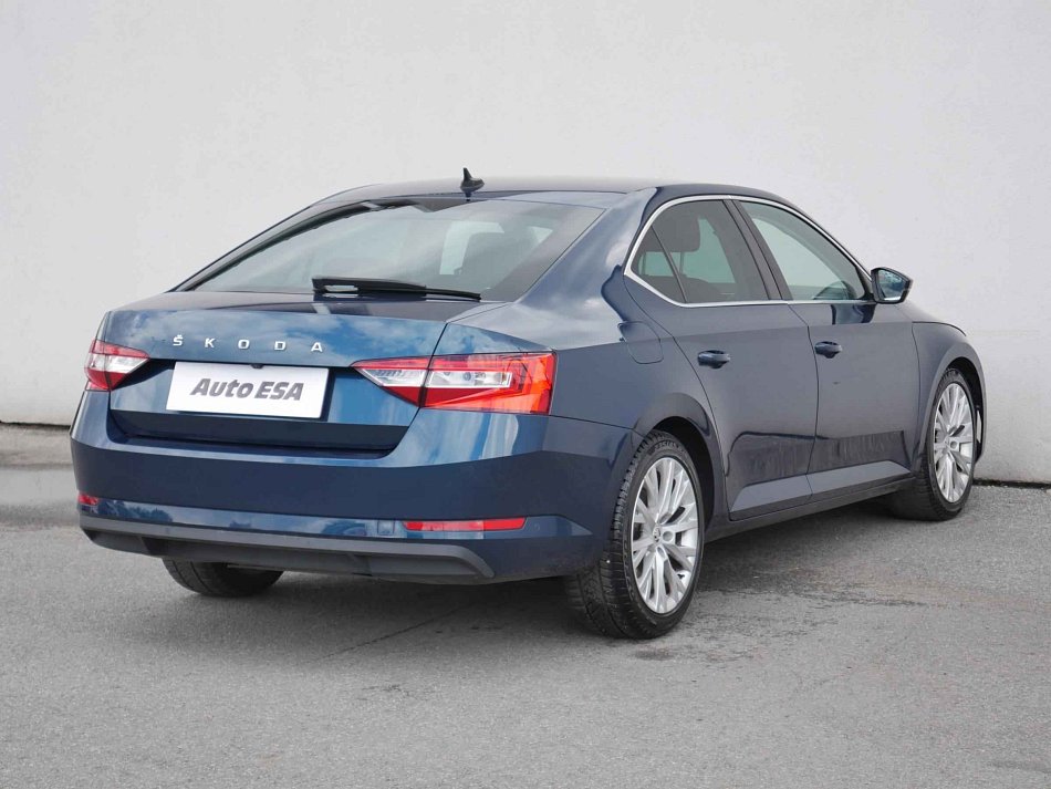 Škoda Superb III 1.5 TSi Style