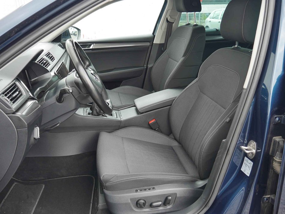 Škoda Superb III 1.5 TSi Style