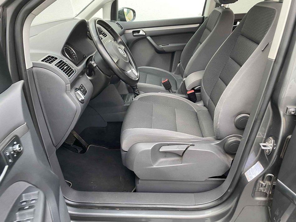 Volkswagen Touran 2.0 TDi Comfortline