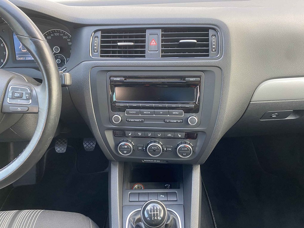 Volkswagen Jetta 1.2 TSi Match