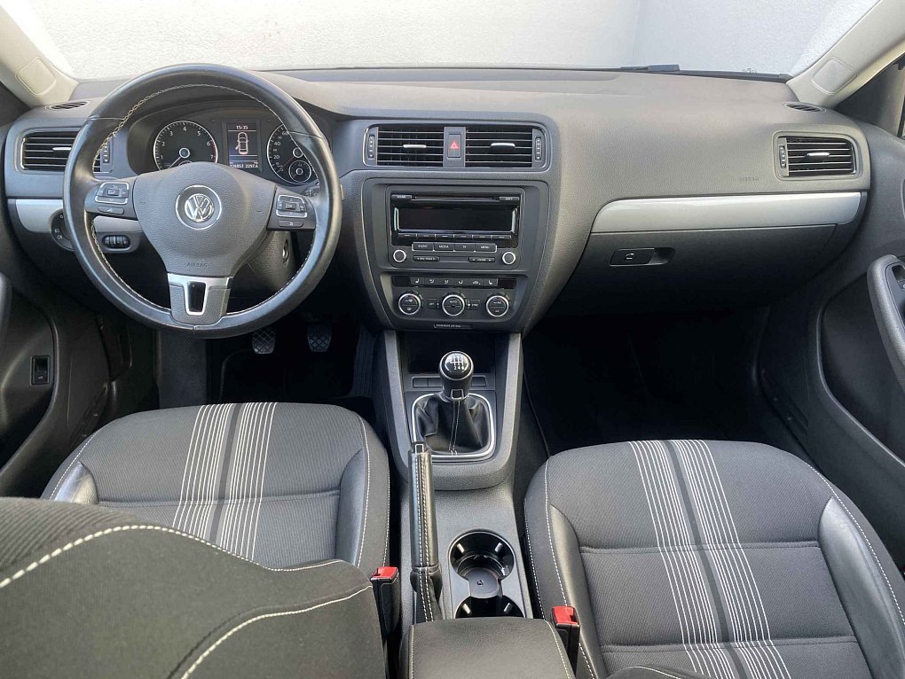 Volkswagen Jetta 1.2 TSi Match