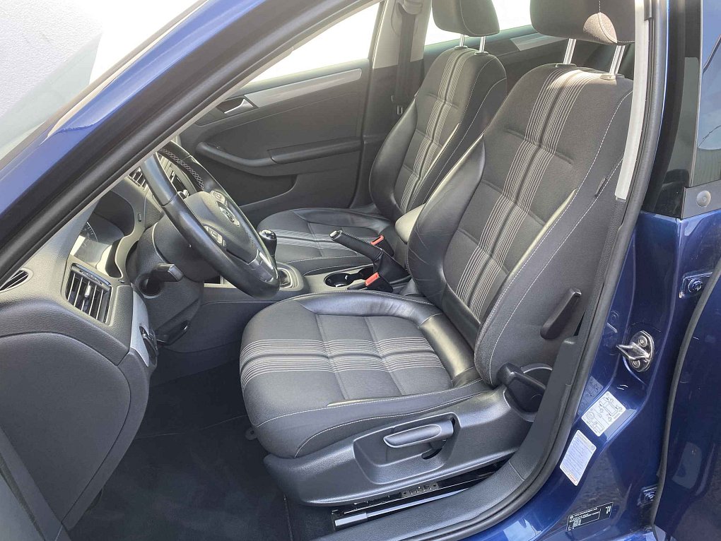 Volkswagen Jetta 1.2 TSi Match