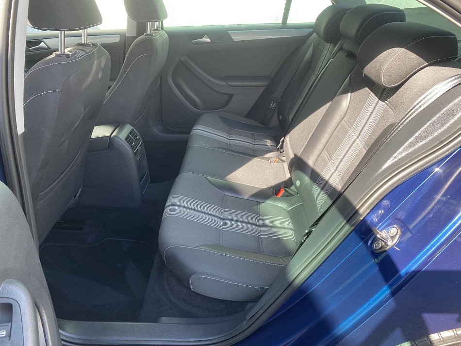 Volkswagen Jetta 1.2 TSi Match