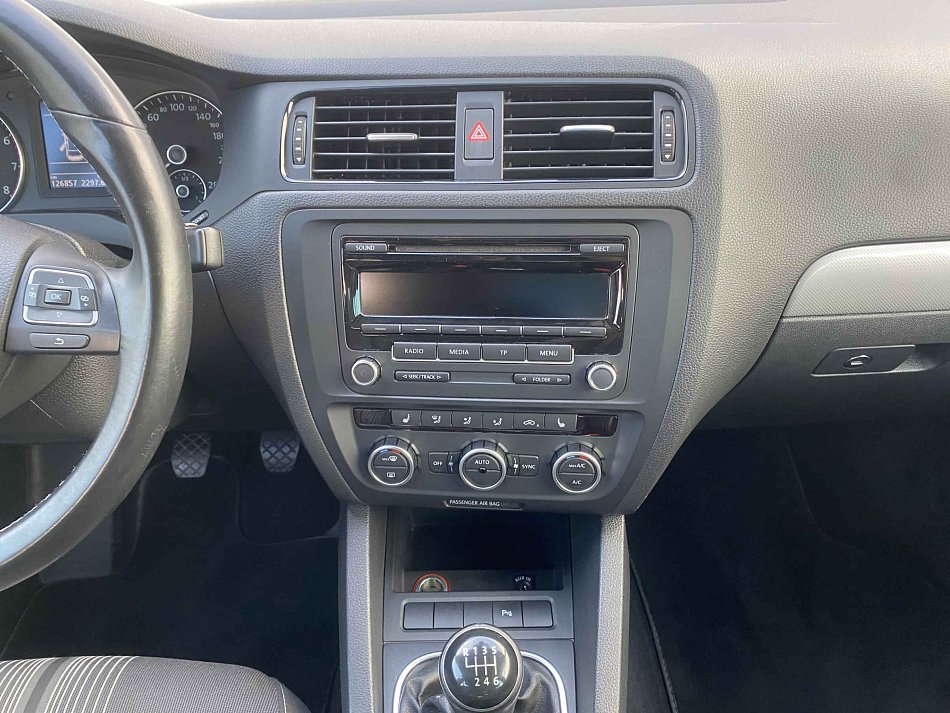 Volkswagen Jetta 1.2 TSi Match