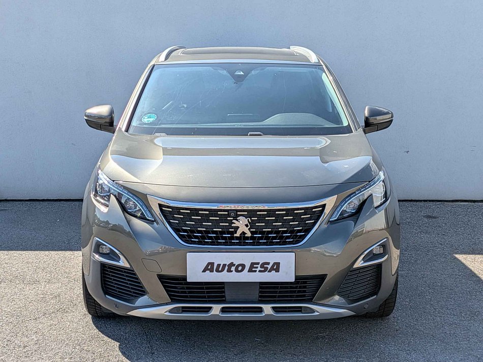 Peugeot 5008 1.2PT 