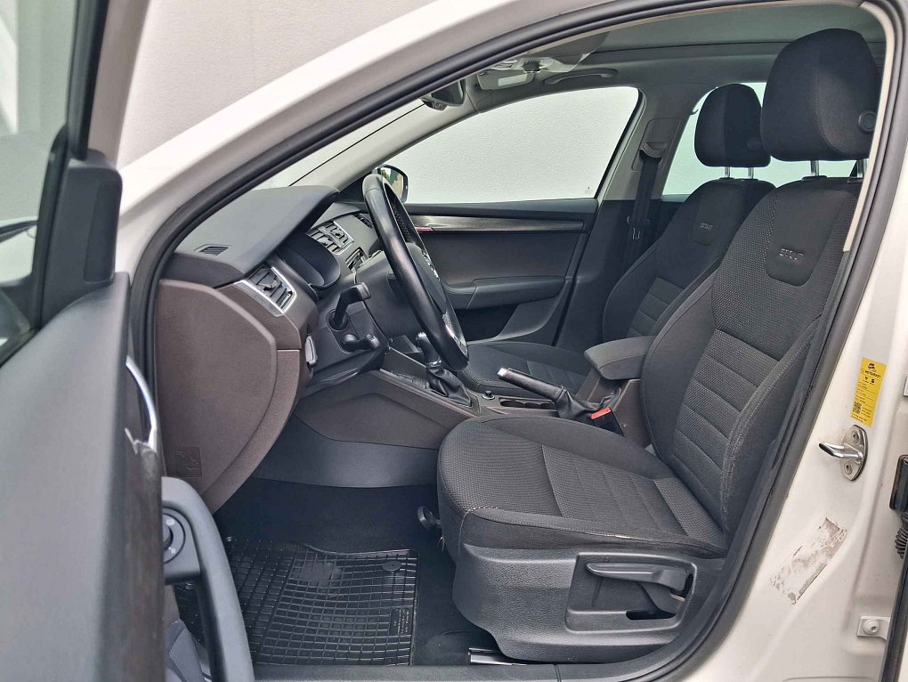 Škoda Octavia III 2.0 TDi Scout 4X4