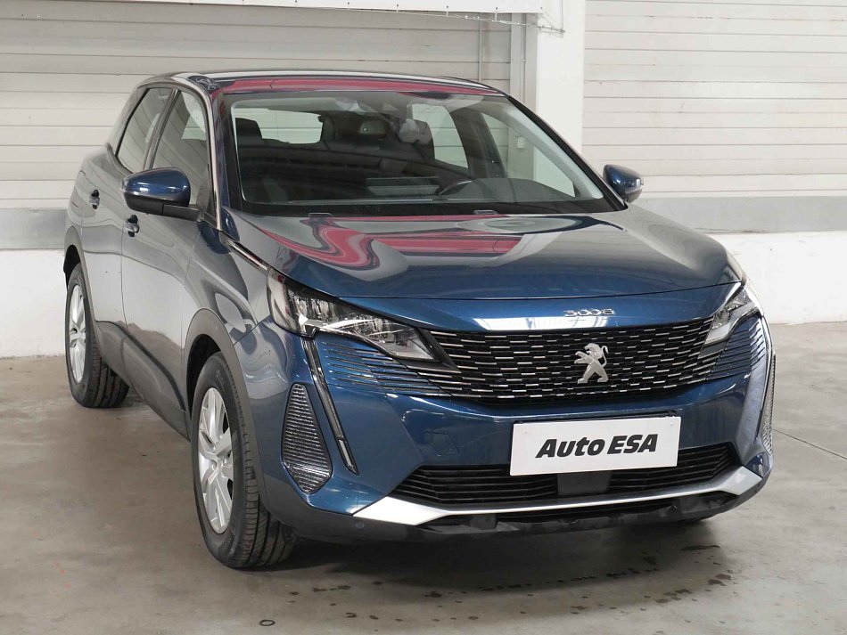 Peugeot 3008 1.2PT 