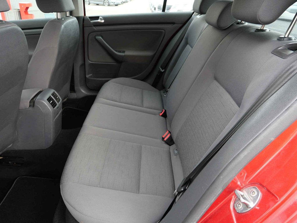 Volkswagen Golf 1.4i 