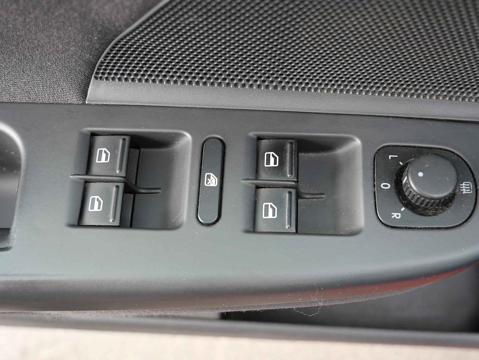 Volkswagen Golf 1.4i 