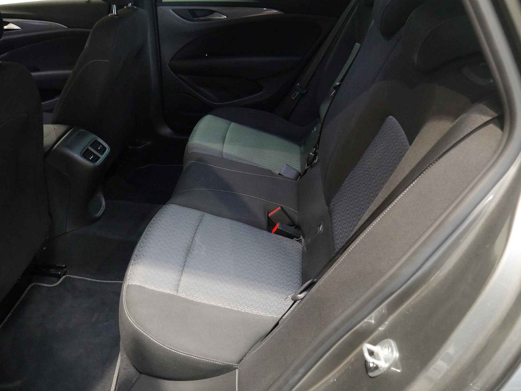 Opel Insignia 2.0 CDTI 